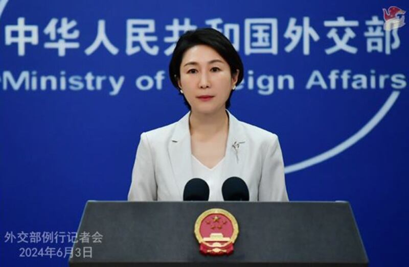 中国外交部发言人毛宁在2024年6月3日的例行记者会上就中国不参加瑞士举办的乌克兰和平峰会表态(中国外交部官网)